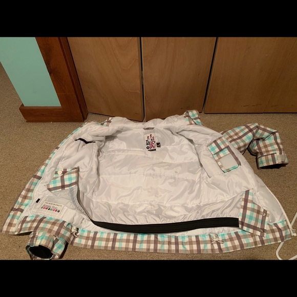 Roxy Jacket - Picture 4 of 4